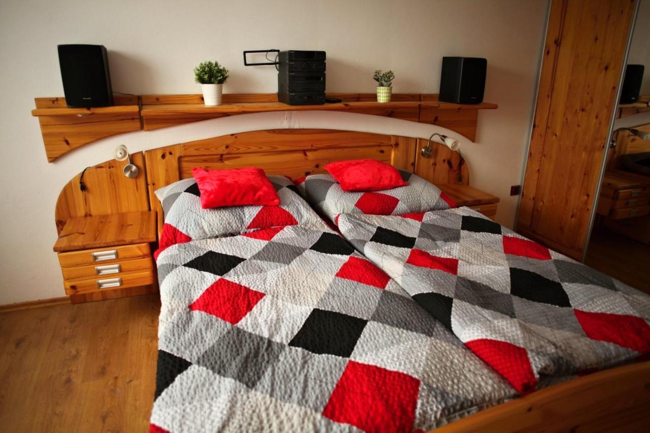 Villa Dům v Českém ráji Dolní Bousov Esterno foto