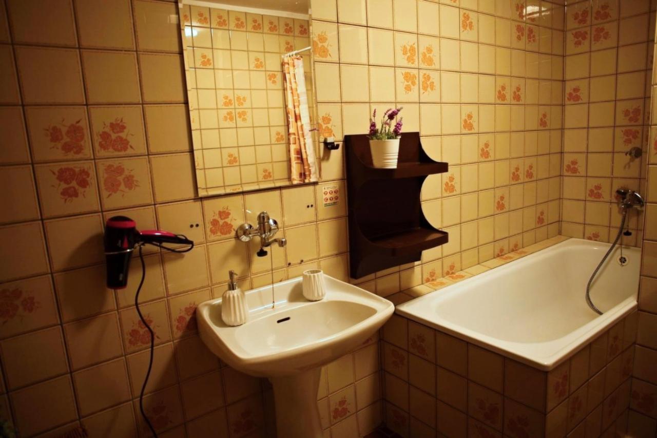 Villa Dům v Českém ráji Dolní Bousov Esterno foto