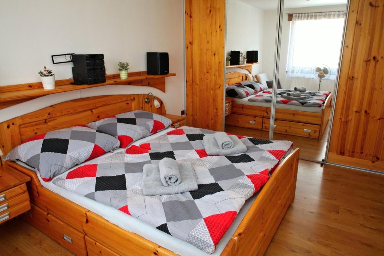 Villa Dům v Českém ráji Dolní Bousov Esterno foto