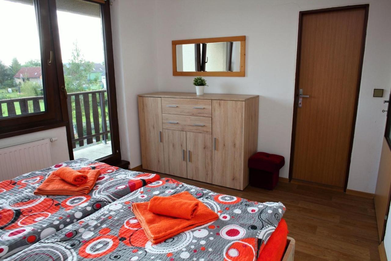 Villa Dům v Českém ráji Dolní Bousov Esterno foto